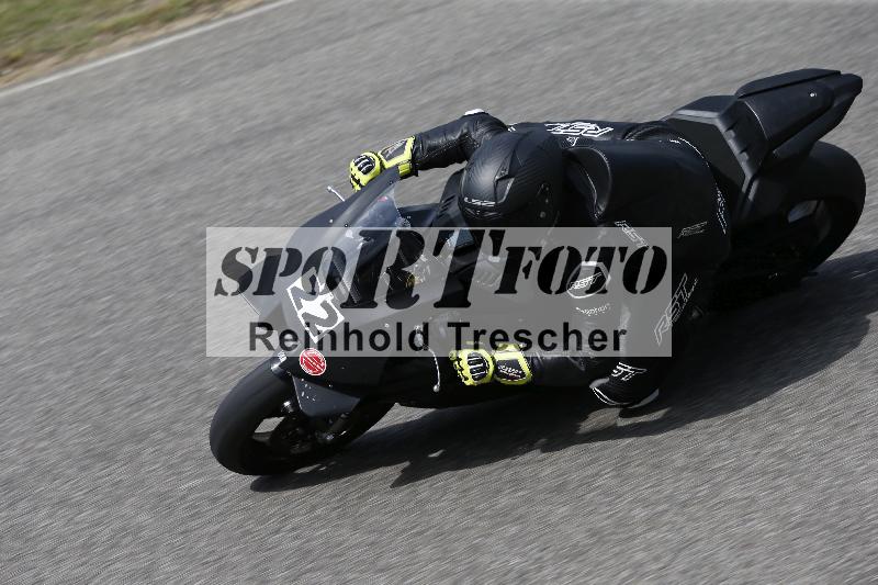 /10 20.04.2026  Pluess Moto Sport ADR/Freies Fahren/22